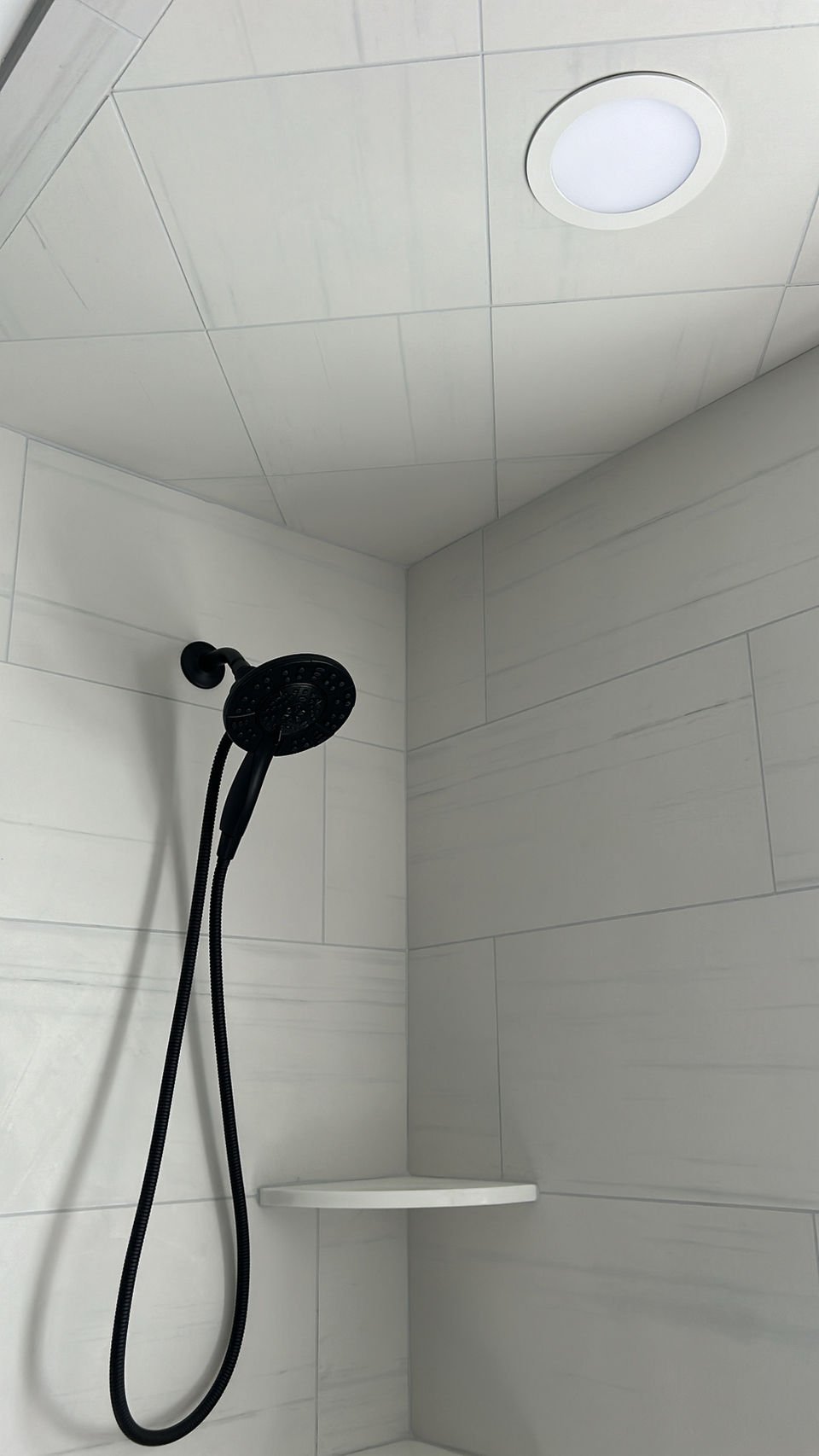 Shower-Corner-Closeup-bound-brook